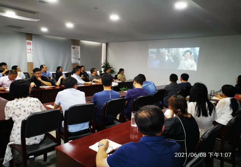 朝高机电党委组织党史学习专题活动